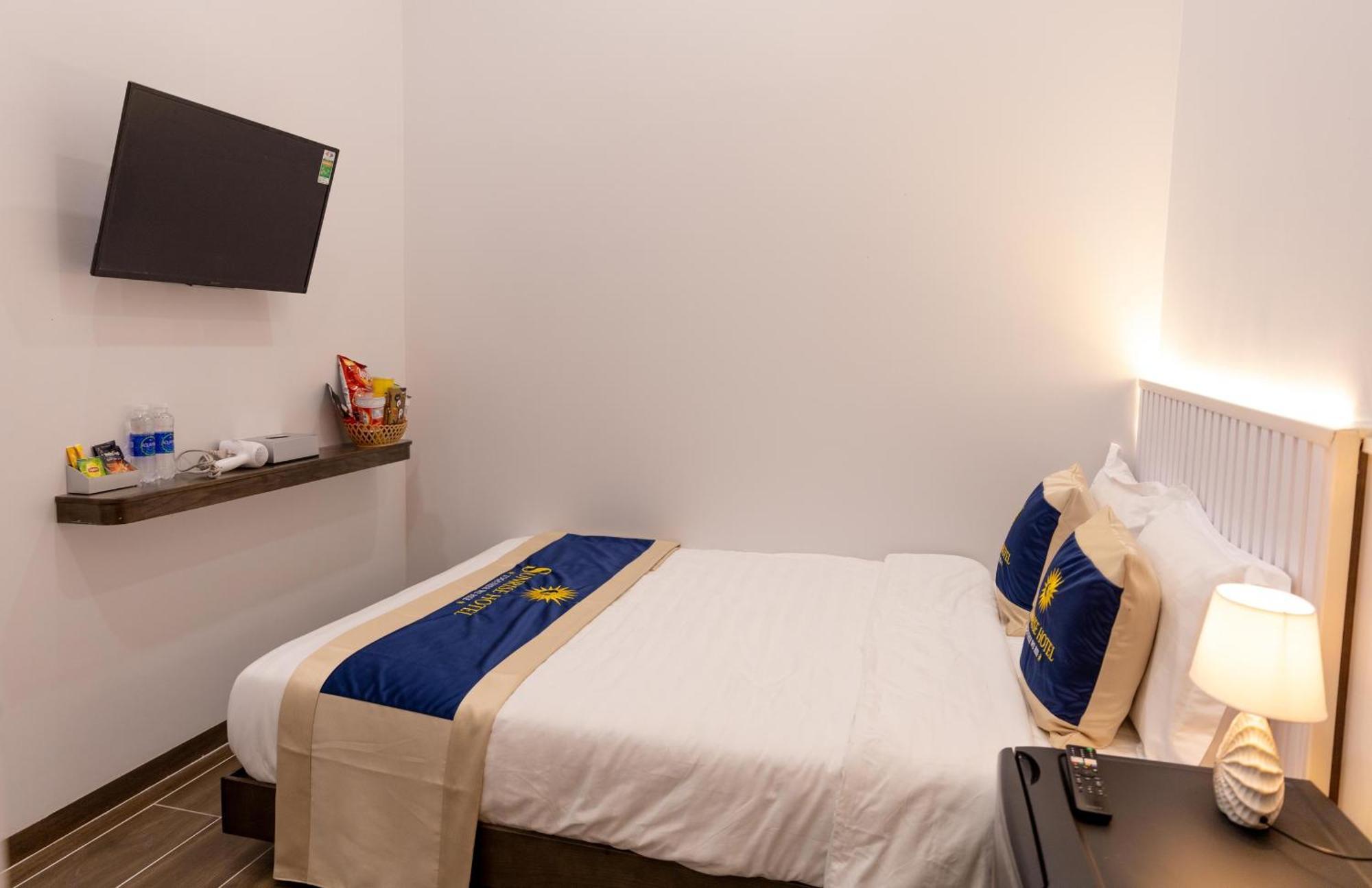 Sunrise Hotel Bac Lieu Екстериор снимка