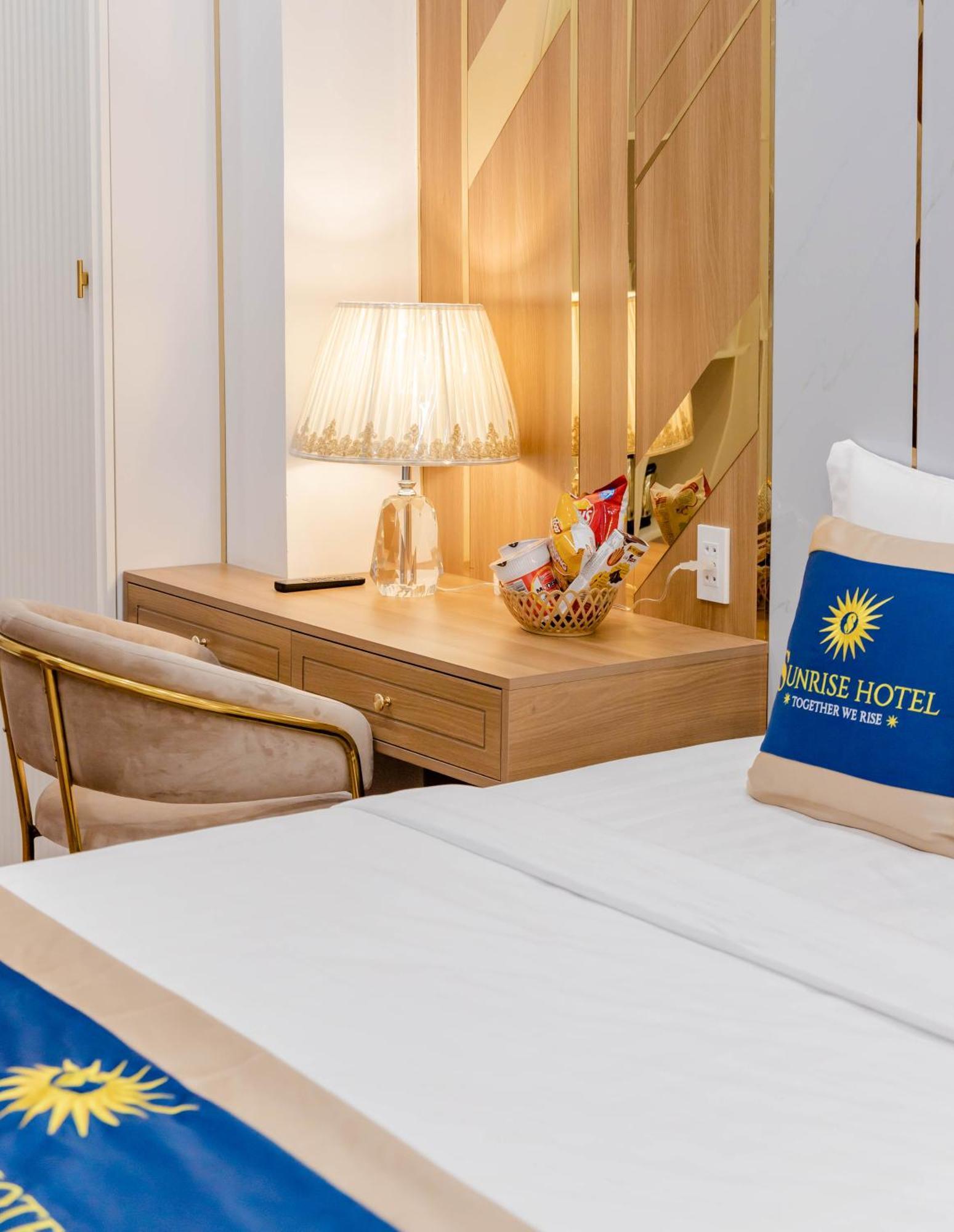 Sunrise Hotel Bac Lieu Екстериор снимка
